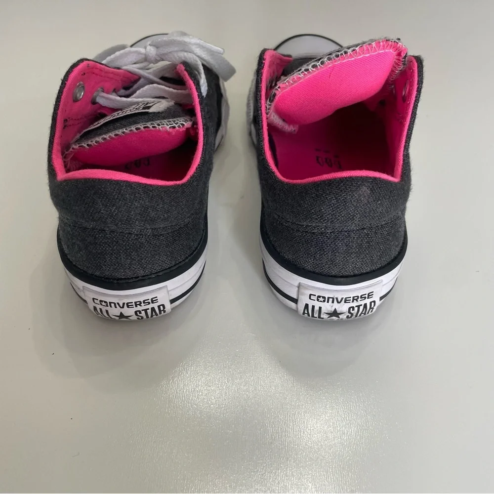 Converse Kids' Gray and Pink All Star Low Top Sneakers, size 2Y (see size note)